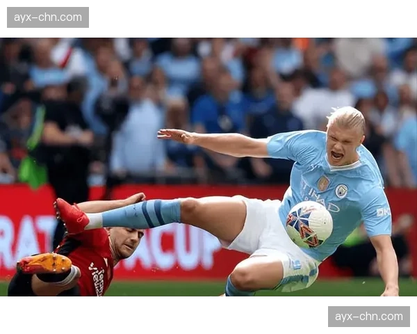 官方数据：哈兰德单场完成11次射门，创个人本赛季英超新高