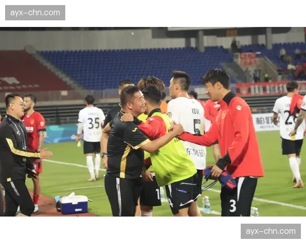 重庆铜梁龙1-1战平青岛西海岸，延续不败金身